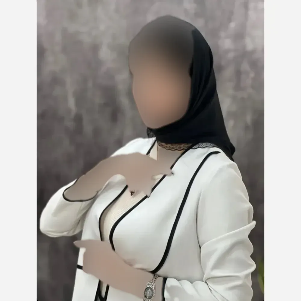 مینی اسکارف مشکی کوپرا حاشیه گیپور قواره 70 سانت