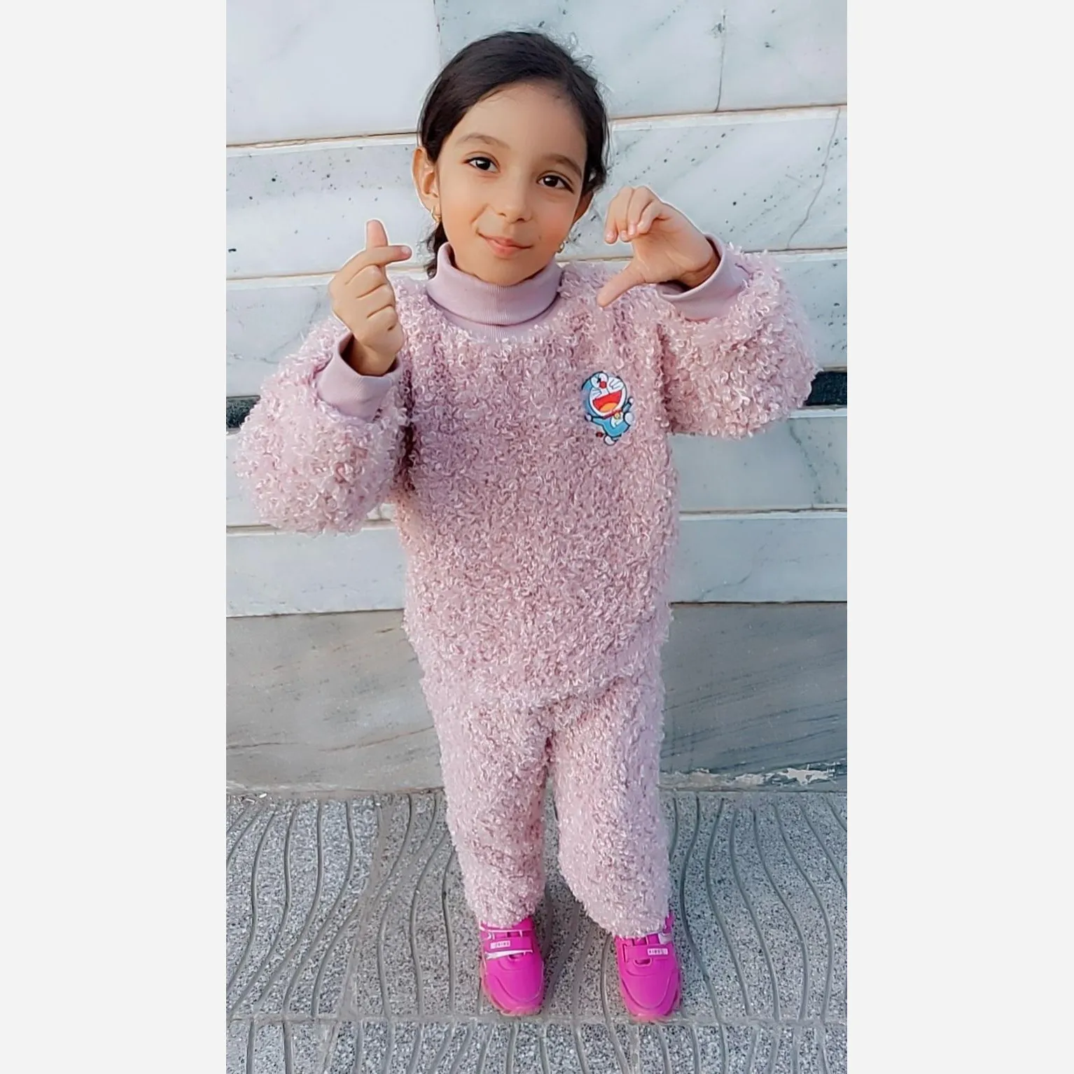 ست لباس بچگانه گرم بره ای و خزدار وارداتی مناسب 2 تا 7 سال