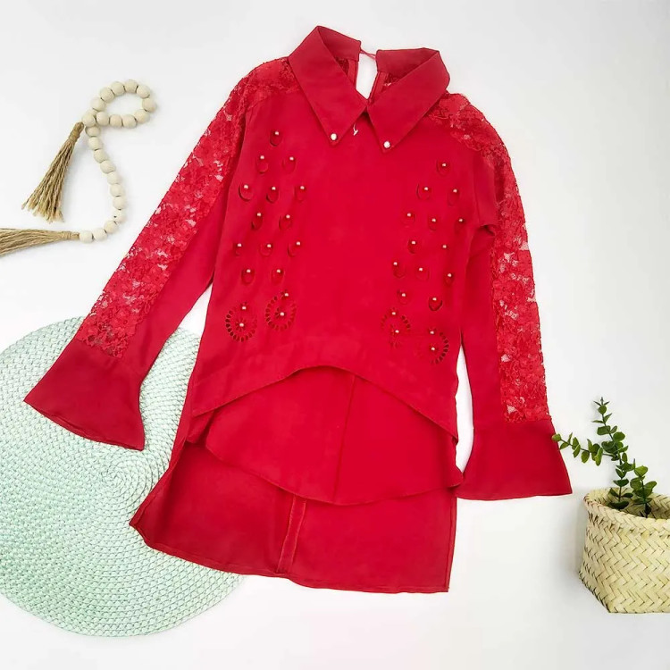 شومیز مجلسی دخترانه حریر سرشانه گیپور یقه مردانه آستین کلوش پشت بلند