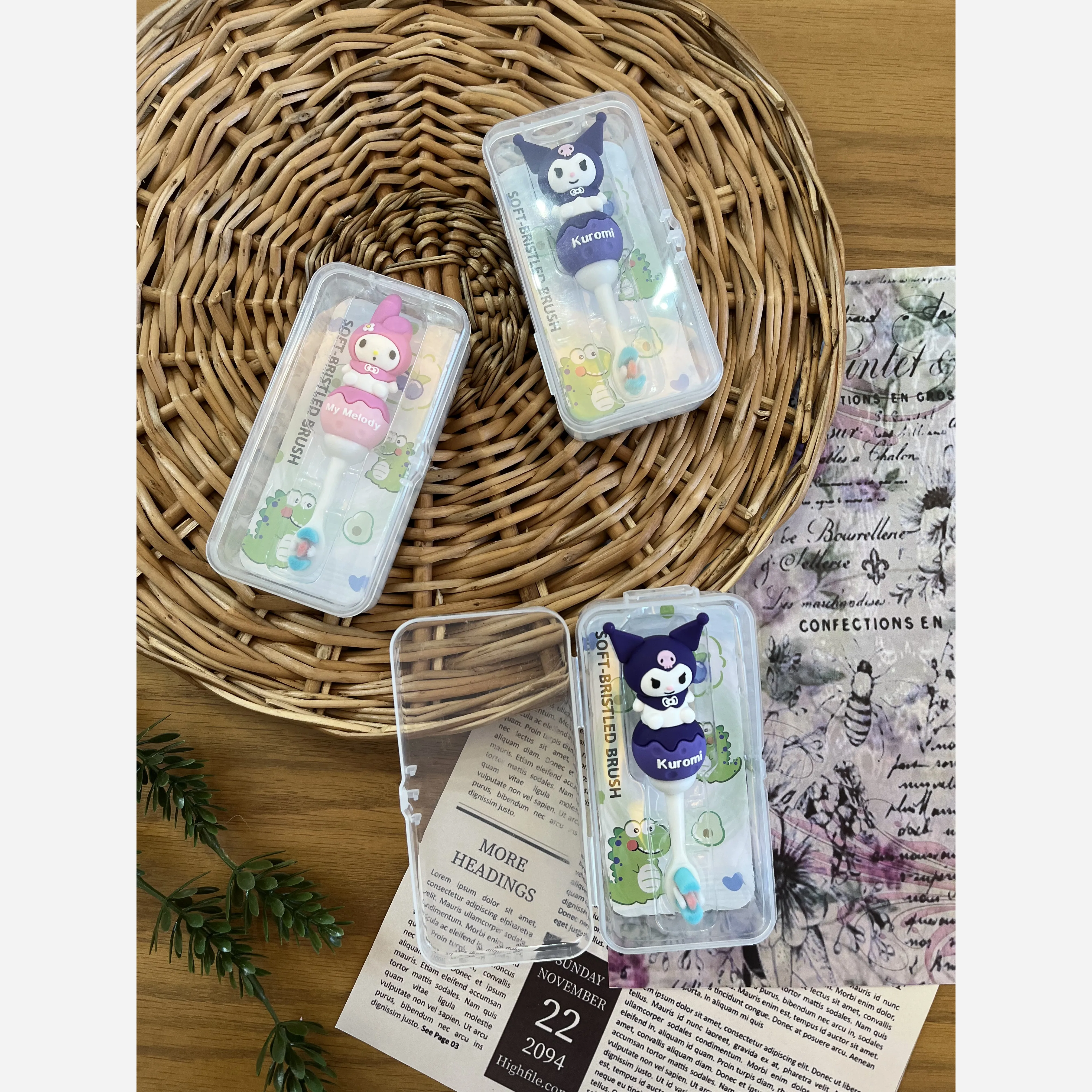 مسواک بچگانه طرح ملودی و کرومی با سری نرم