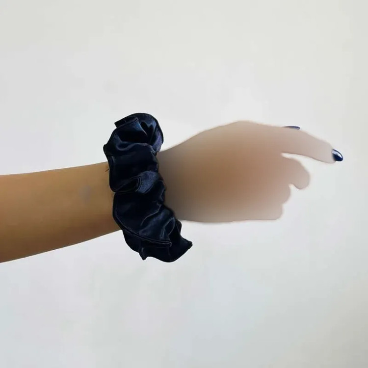 کش موی زنانه مدل اسکرانچی ساتن کد 1024
