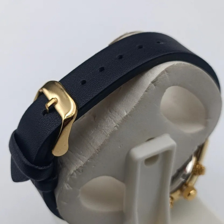 ساعت مچی زنانه بلیزر مدل کرنوگراف با قاب طلایی صفحه سبز و بند چرمی