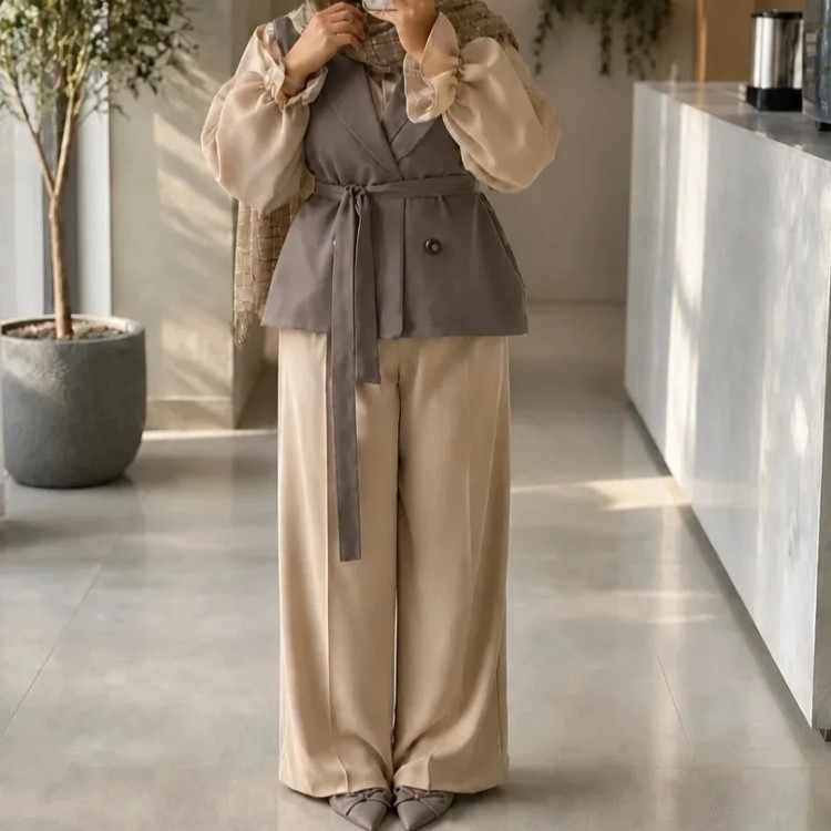 سه تیکه زنانه مدل روژین جنس مازراتی