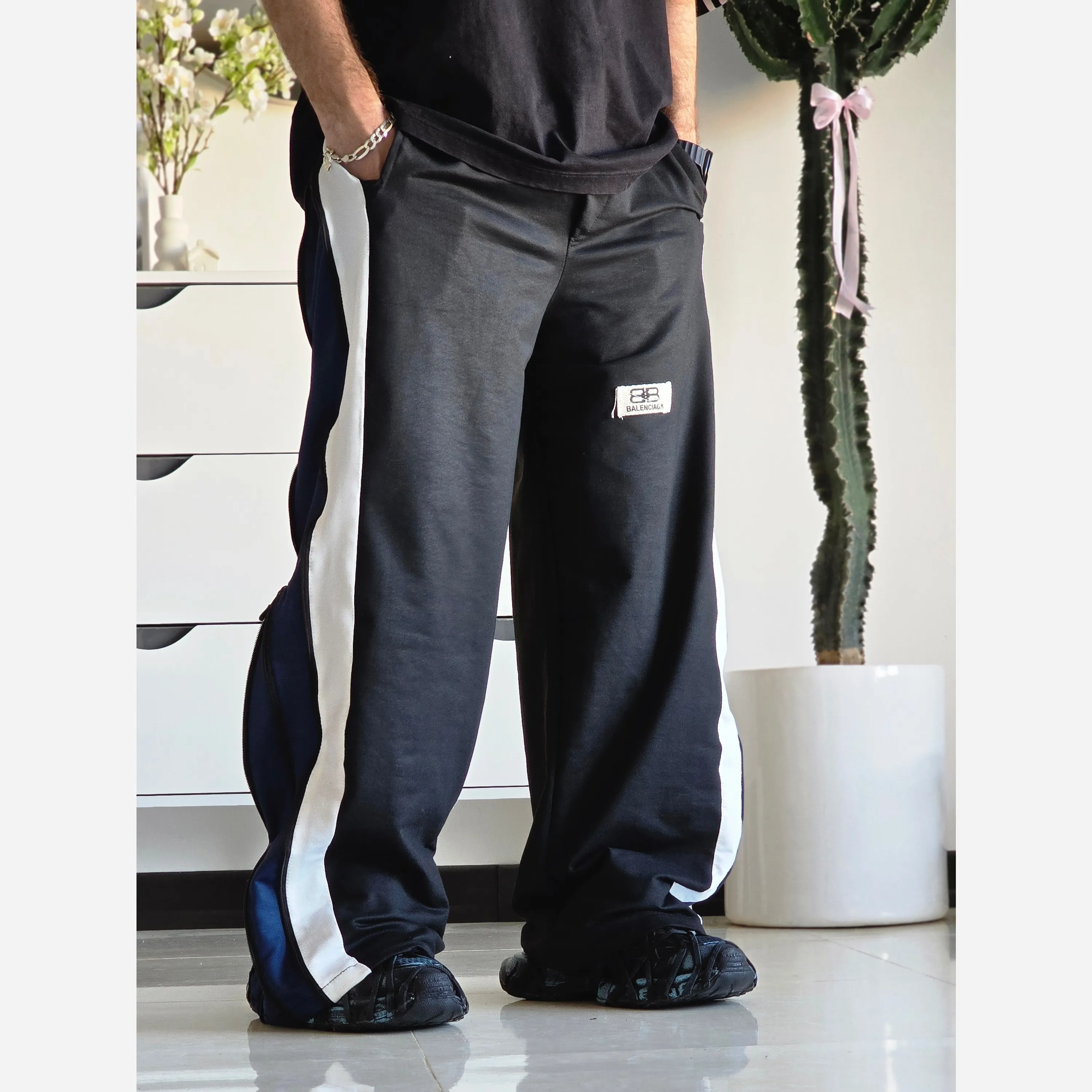 شلوار اسلش فول بگ بغل زیپ بالنسیاگا جنس گلکسی سایز XL XXL XXXL
